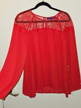 Apt. 9 Vibrant Red Lace Yoke Long Sleeve Blouse
